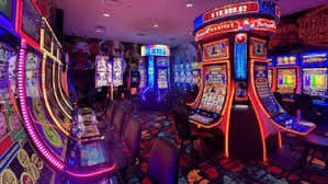 cuan42 download app tampilan game slot kasino live di smartphone Android iOS